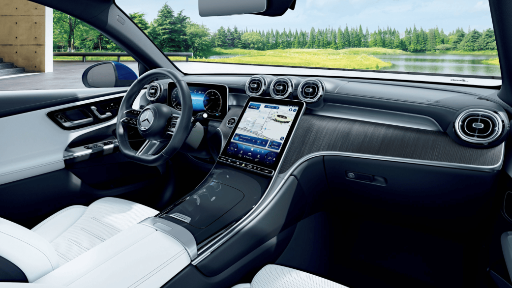 「GLC 220 d 4MATIC Sports (ISG) 」、「GLC 220 d 4MATIC Coupé Sports (ISG) 」