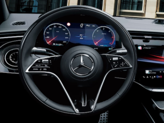 The S-Class ステアリング