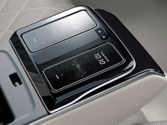 The S-Class MBUXリアリモートコントロール