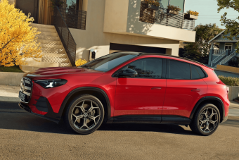 新型GLA ワールドプレミア（言語：英語）